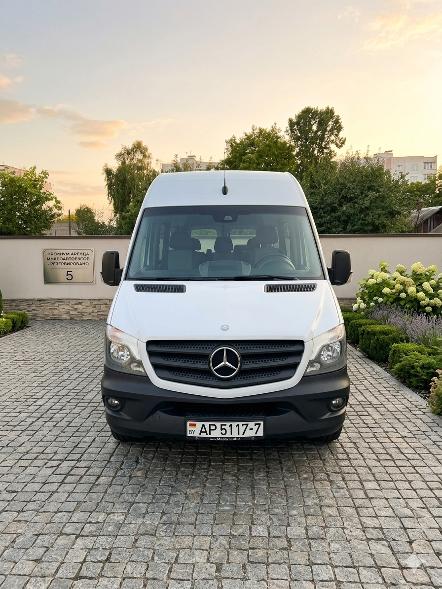 Белый микроавтобус для аренды с водителем в Дзержинске и Минске